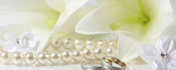 С жемчужной свадьбой