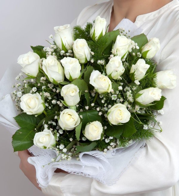 Белые розы букеты большие