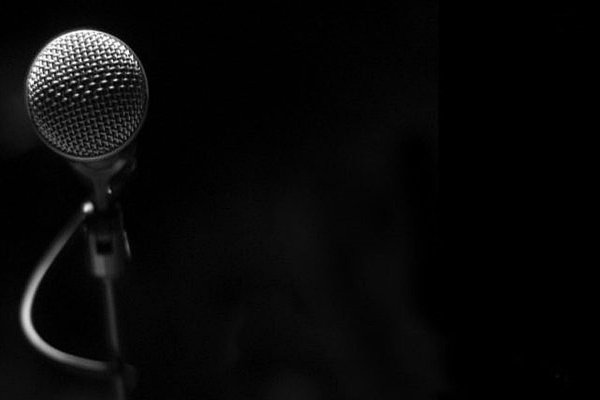 Микрофона