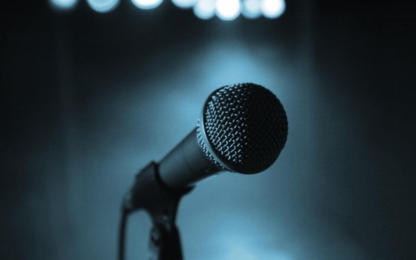 Микрофона