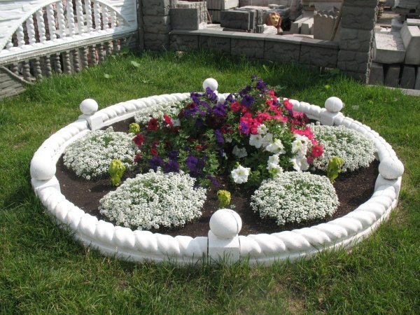 украшение клумбы