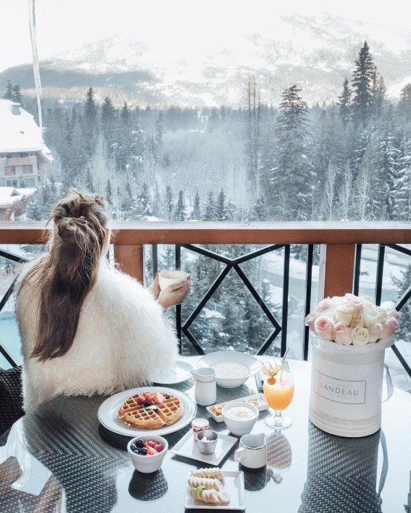 Зимний завтрак