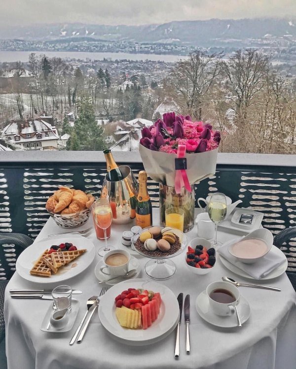 Зимний завтрак