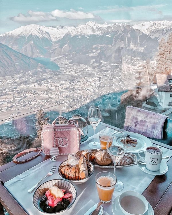 Зимний завтрак