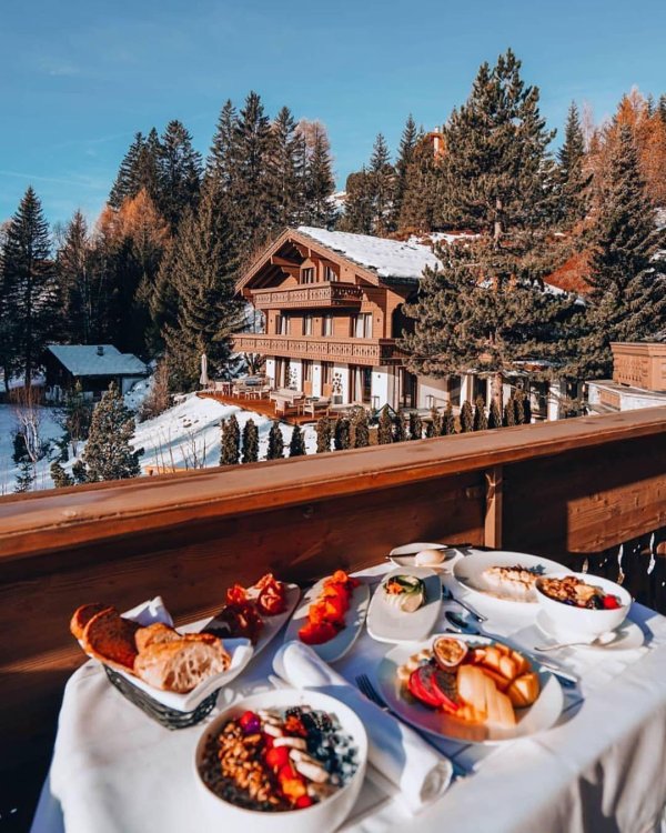 Зимний завтрак