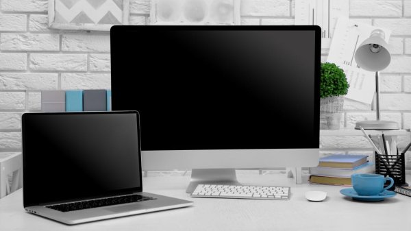 С компьютером