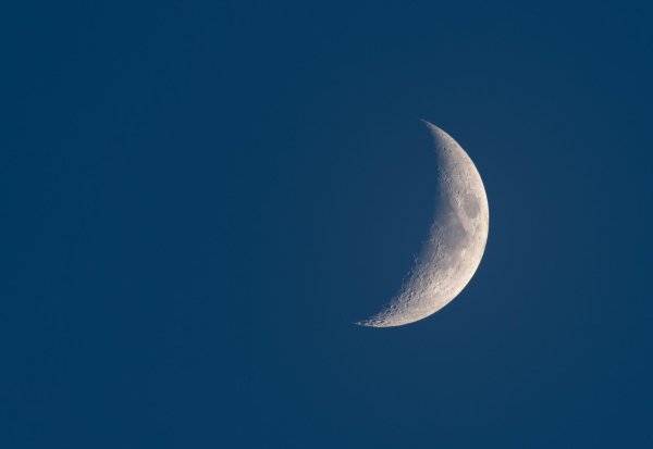 Луна растущая