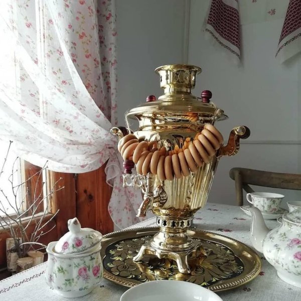 Чаепитие с самоваром