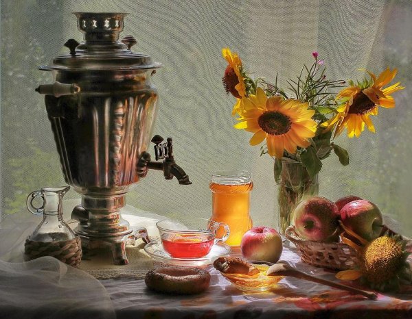 Чаепитие с самоваром