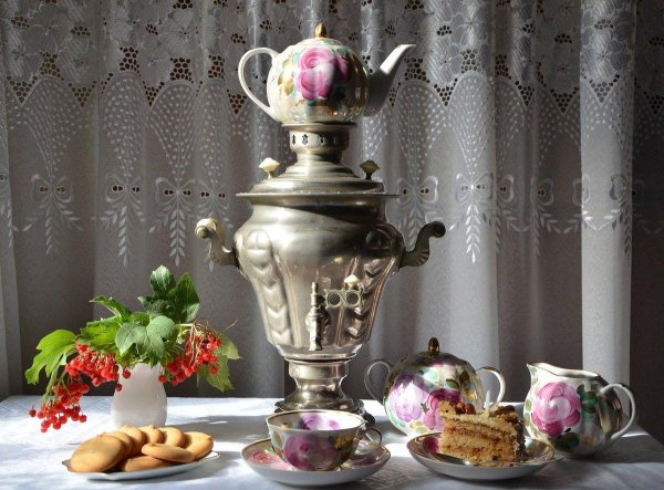 Чаепитие с самоваром