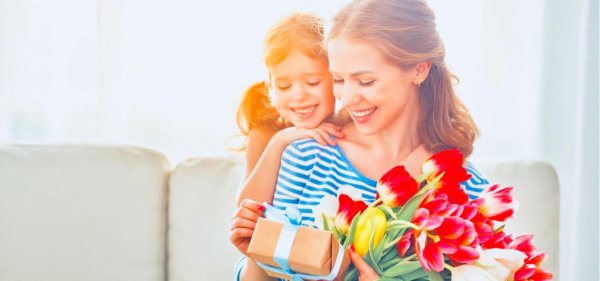 Ребенок и мама