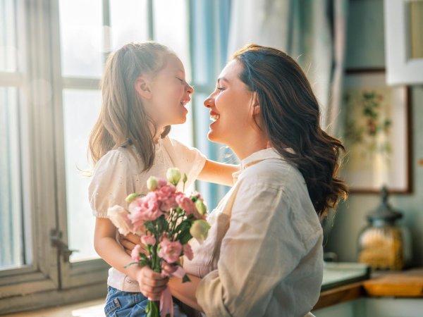 Ребенок и мама