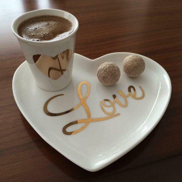 Кофе с надписями