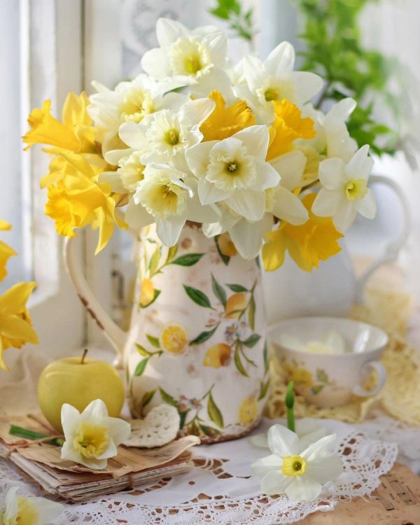 весенний натюрморт