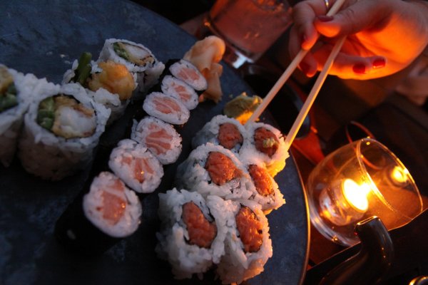 Суши и роллы