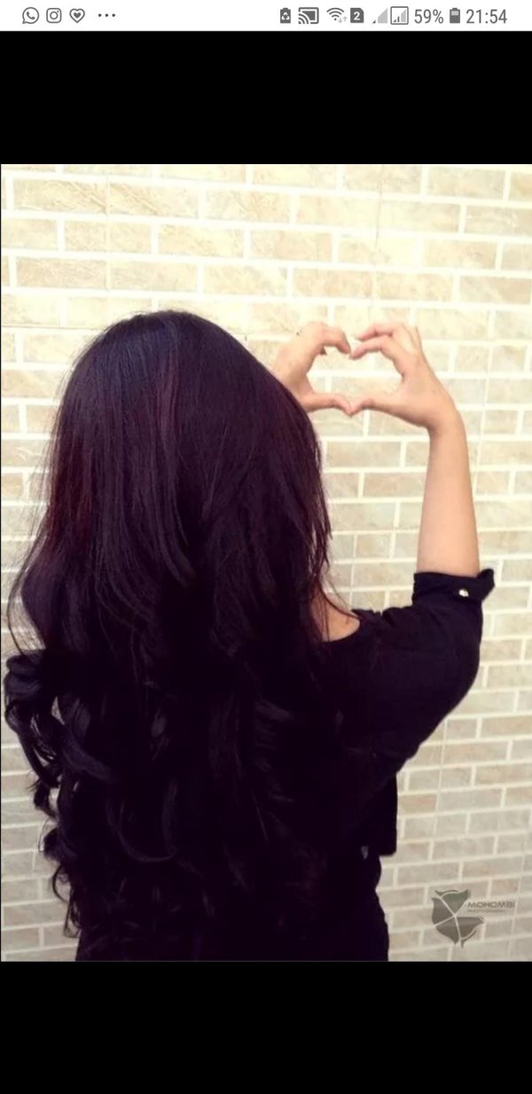 Девушек со спины брюнеток