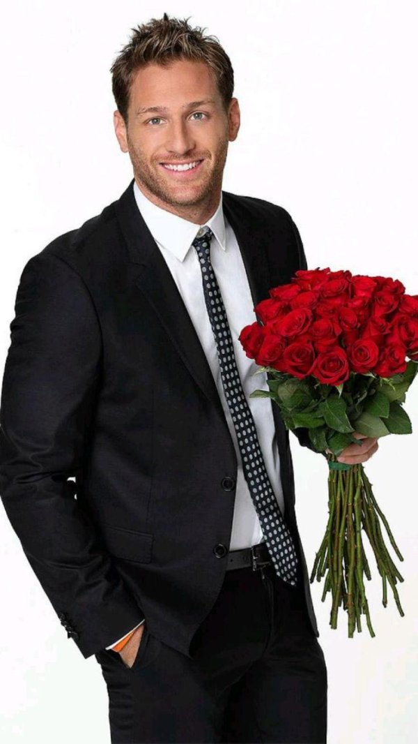 холостяк bachelor