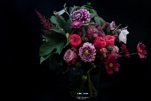 темный букет