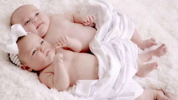 С младенцами