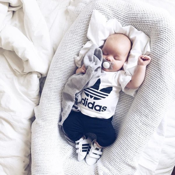 С младенцами