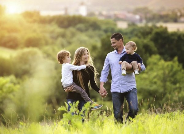 Дружная семья