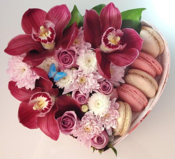 коробочка с цветами