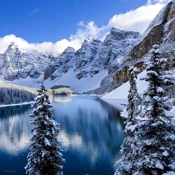 На рабочий стол телефона зима