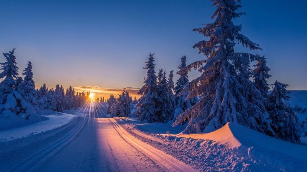 На рабочий стол зима на весь экран