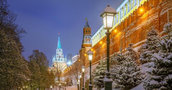 Зима москва