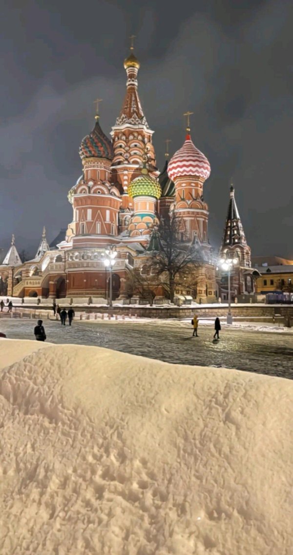 Зима москва