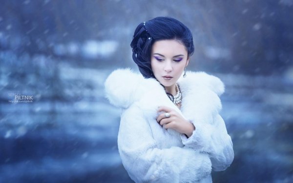 Женщина зима