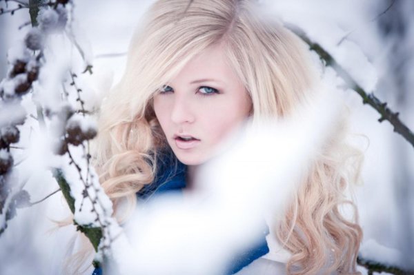 Женщина зима