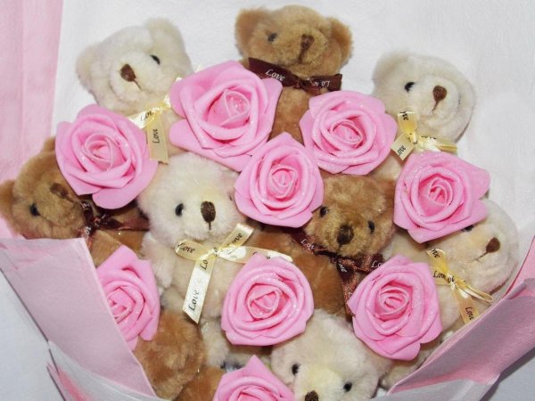 букет из игрушек