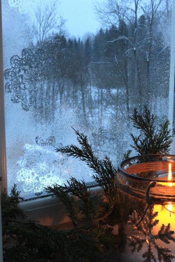Зима за окном