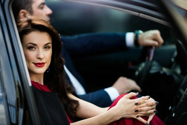 Успешная всегда неотразимая