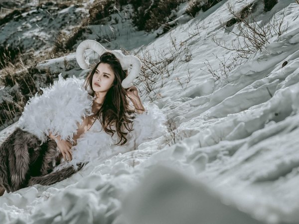 Зима и женщина