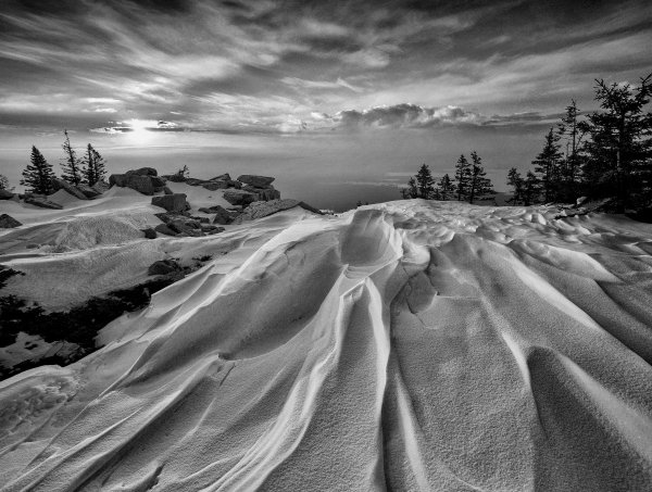 Зима черно белые