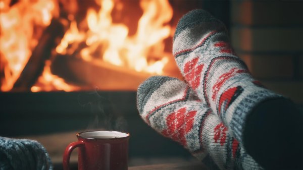 Вечер зима уют