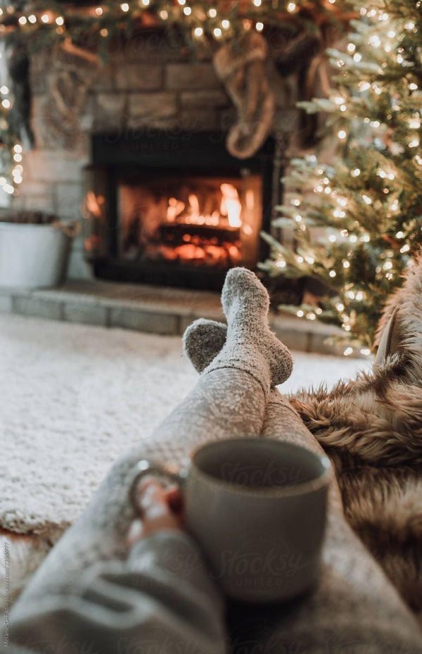 Вечер зима уют