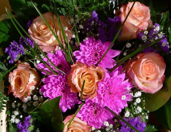 красивые цветочные букеты