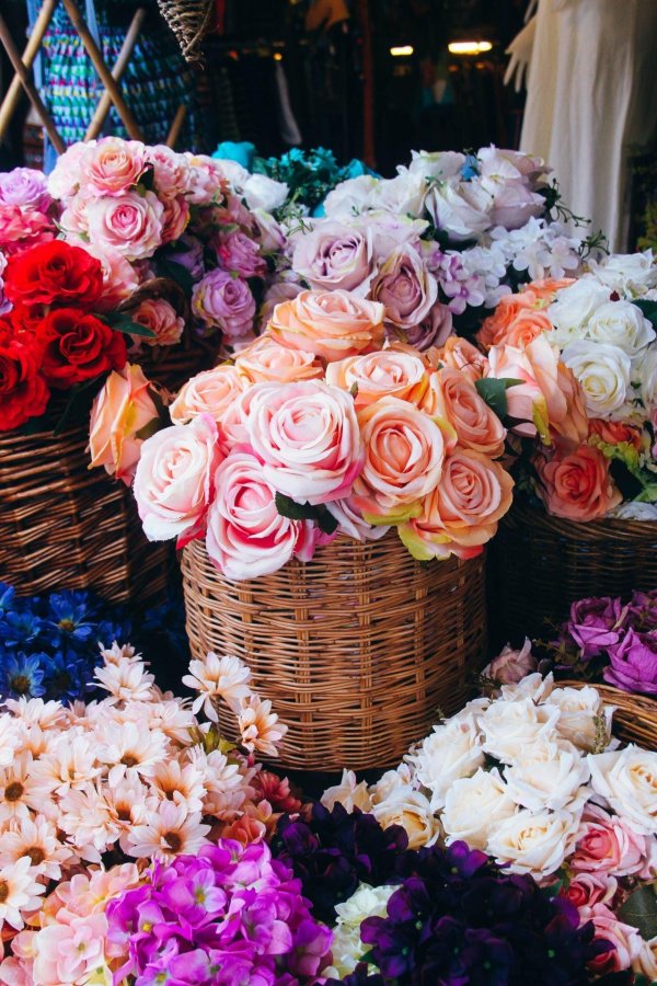 много букетов