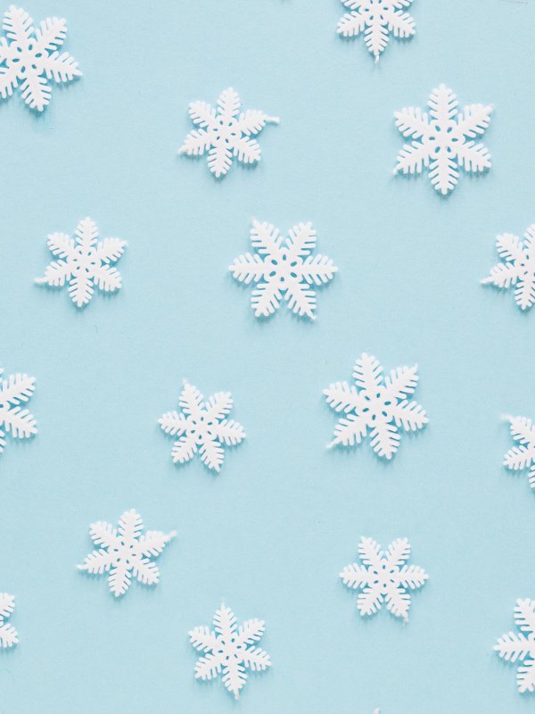 На рабочий стол зима снежинки