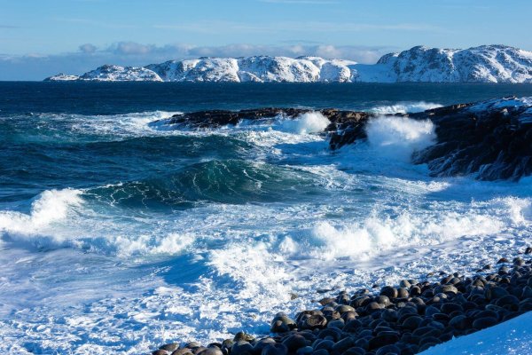 Зима на море