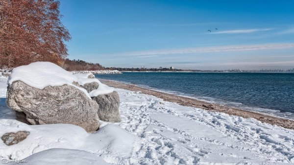 Зима на море