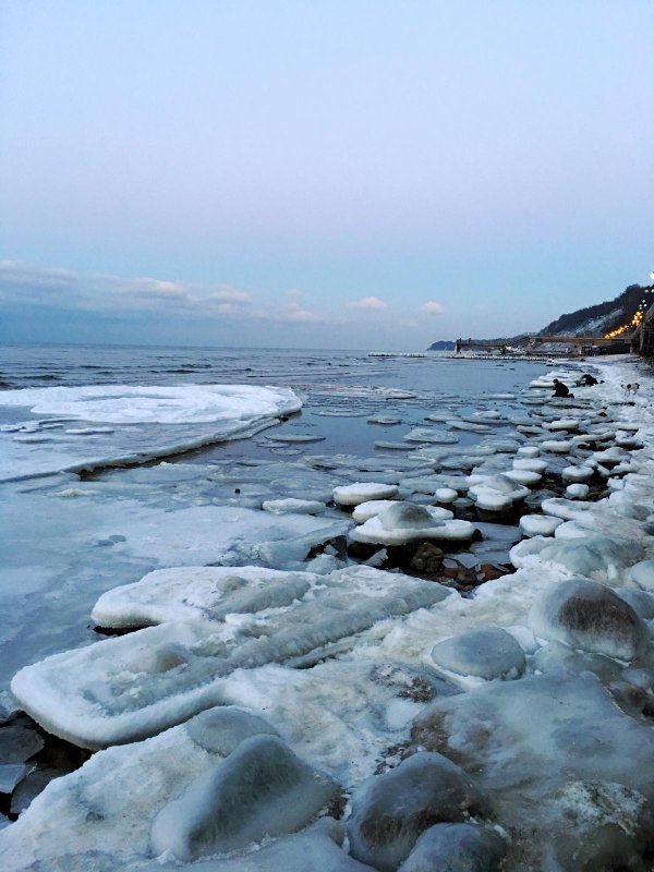 Зима на море