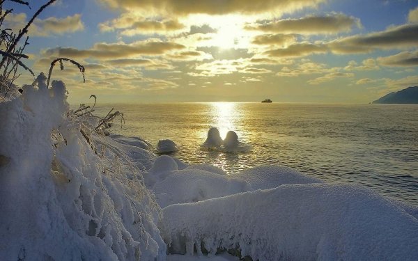 Зима на море