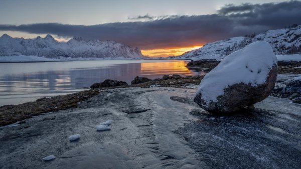 Зима на море