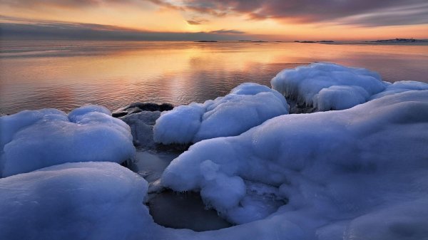 Зима на море