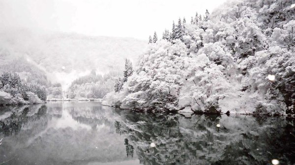 Зима холода