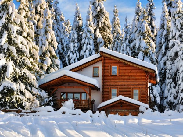 Дом и зима